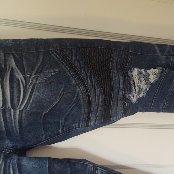 R. Sole Denim Moto Style Slim Fit Distressed Jeans Sz 34 x 32 - Picture 5 of 11